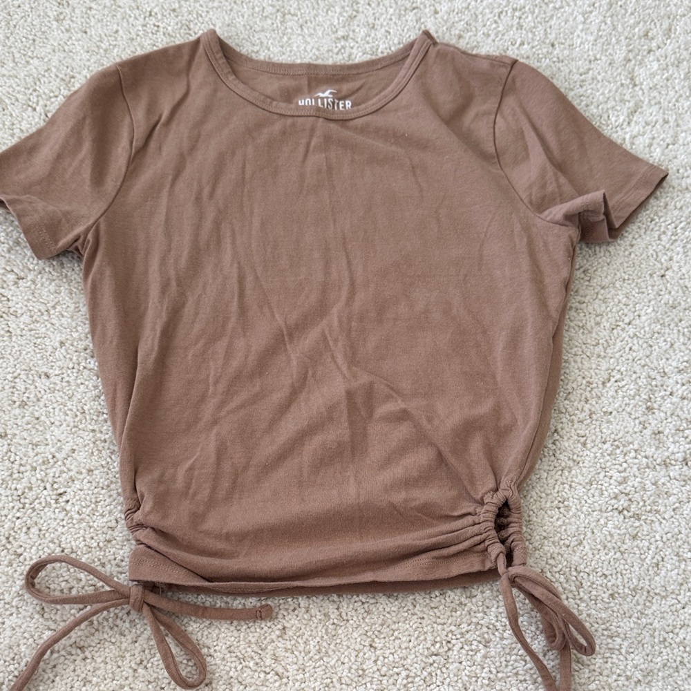 Hollister Tan Ruched Short Sleeve Top